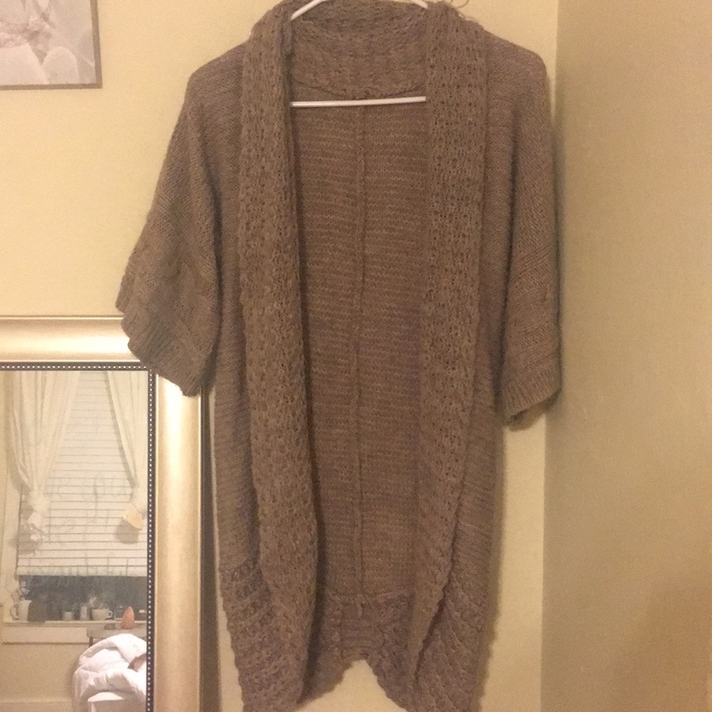 Vintage Women’s Cardigan Sweater